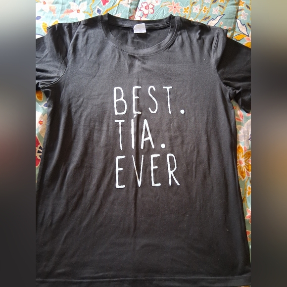 Black Graphic Womens TIA AUNT T-Shirt - Picture 1 of 3
